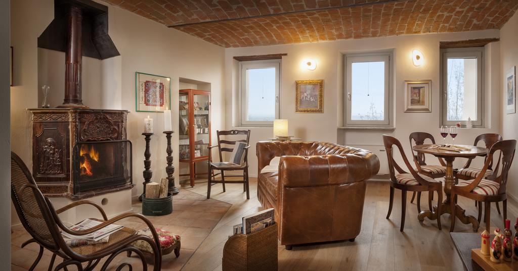 Borgese Camere E Suites Neive Luaran gambar